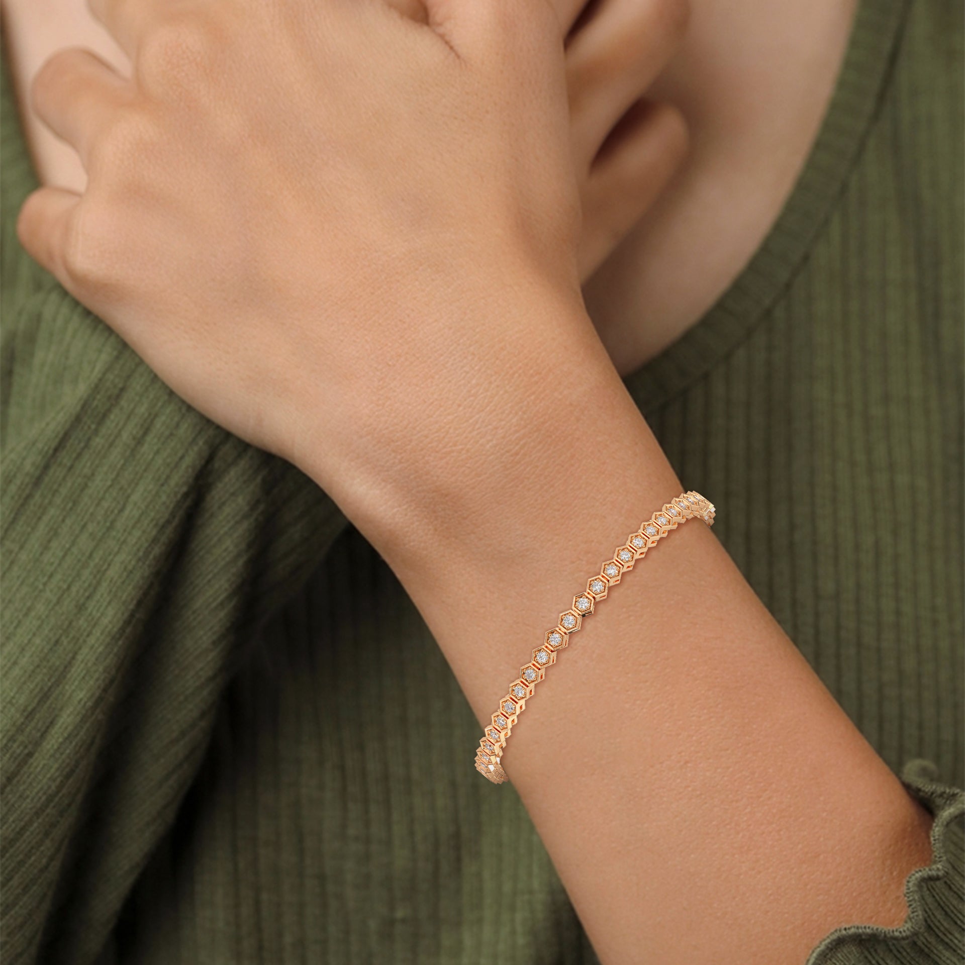 Hexagon Shape Pressure Setting Lab Grown Diamond Bracelet