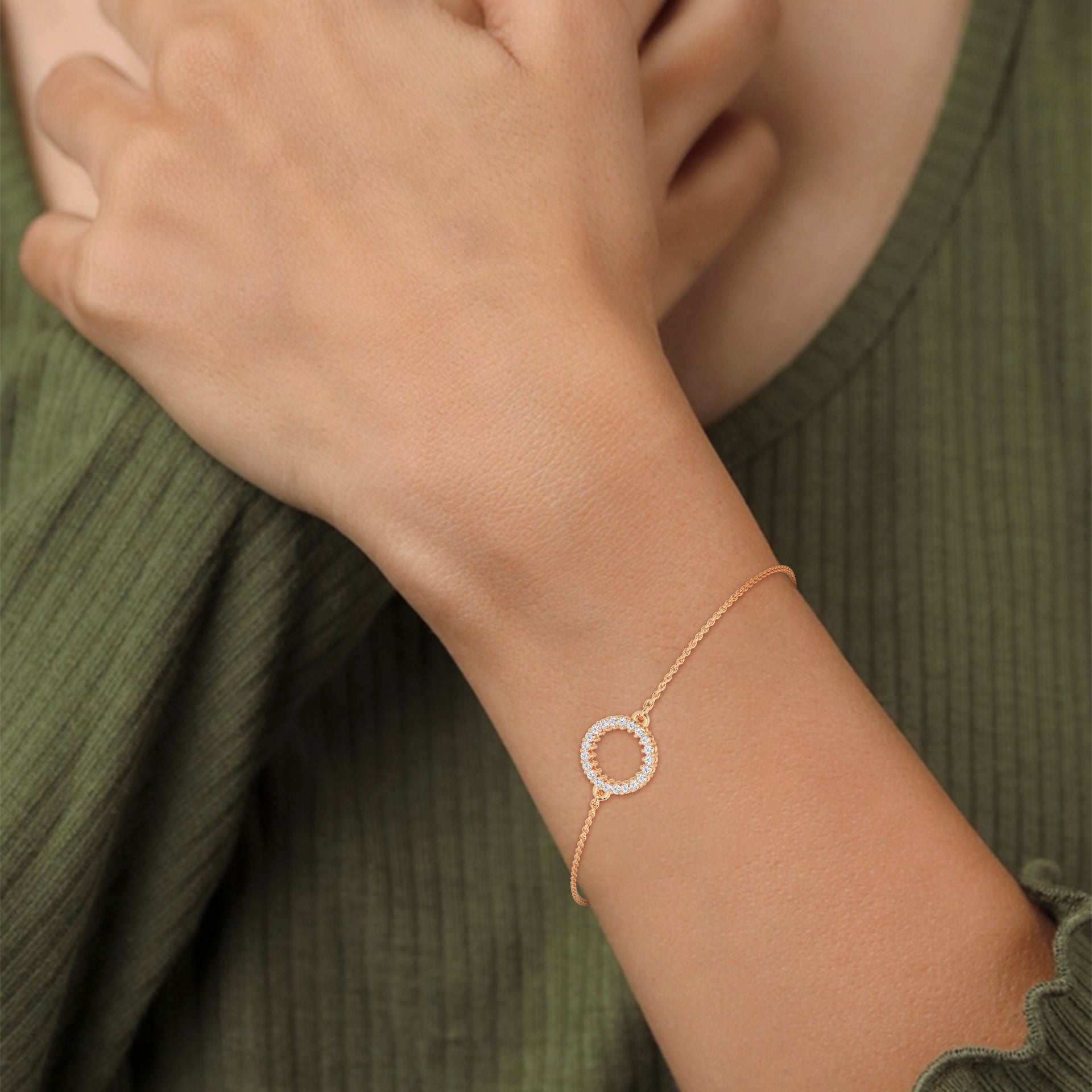 WOMEN CIRCLE BRACELET